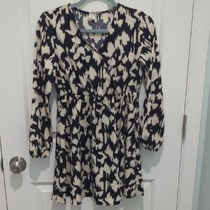 Girls SHEIN Black and Cream Long Sleeve Dress